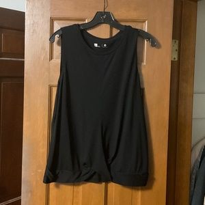 Xersion Athletic Tank with Twist Detail Size L